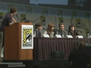 Doctor Who: Cast talk about bonding on set