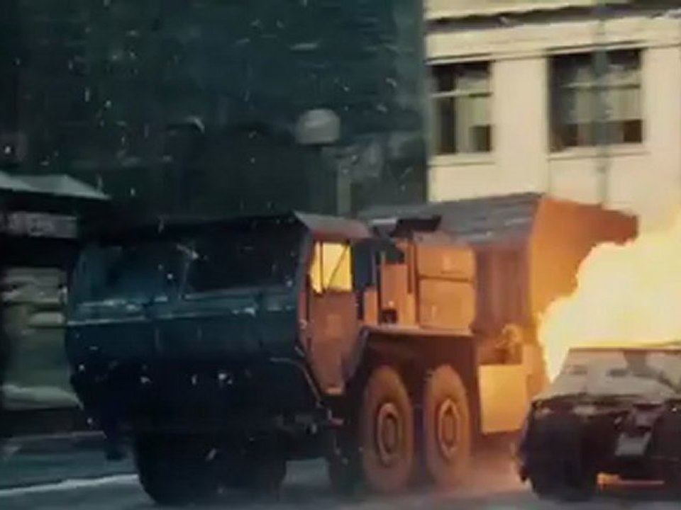 The Dark Knight Rises - Critics Spot TV "In 4 Days" [VO-HD]