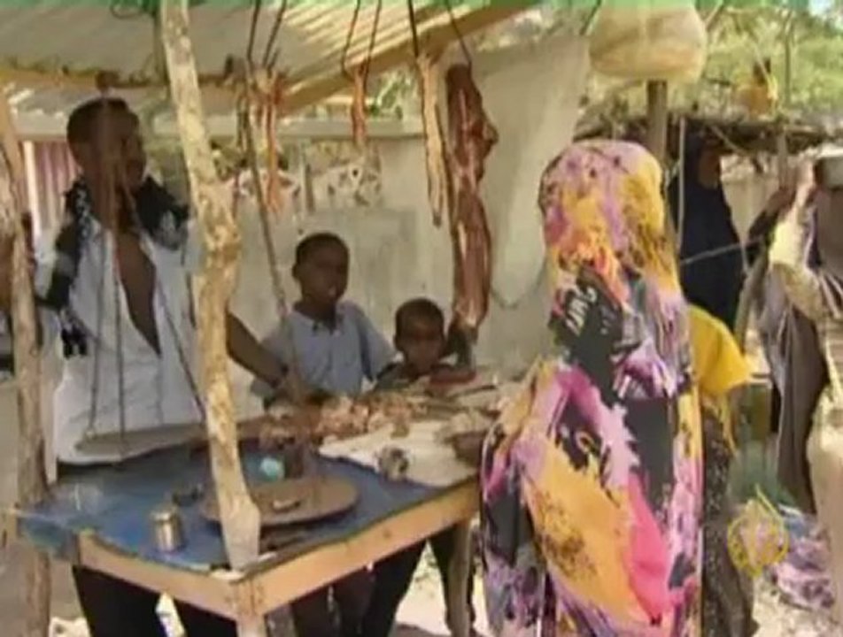 شكاوي النازحين في احد مخيمات مقديشو