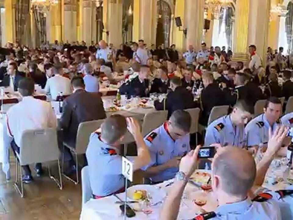 800 militaires reçus à l'Hôtel de Ville de Paris à l'occasion du 14 juillet