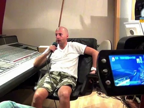 Exclu : Akhénaton parle de l'OM et de son maillot orange