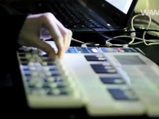 Alba G. Corral & Nikka - Age - WaaauTV