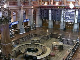 In calo i rendimenti dei bond in Grecia e in Spagna