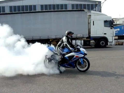 Burn Suzuki Gsx-R 600