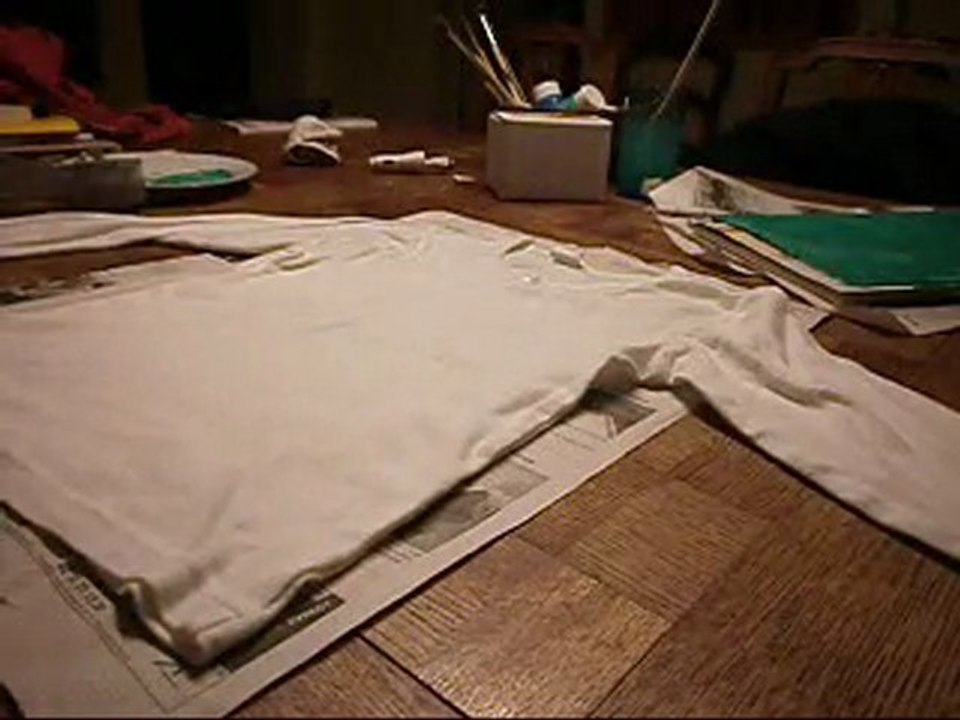 Customisation d'un tee-shirt blanc