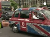 Londra 2012. Black cabs in sciopero. Villaggio Olimpico...