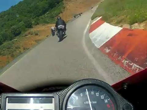 Pole mecanique Ales en mode moyen cbr 600fs 09/07/12