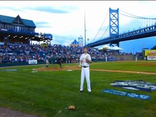 David No Way Burlet how to do crazy baseball bat skills between innings games promotion