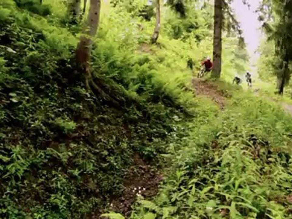 VTT descente sécurité