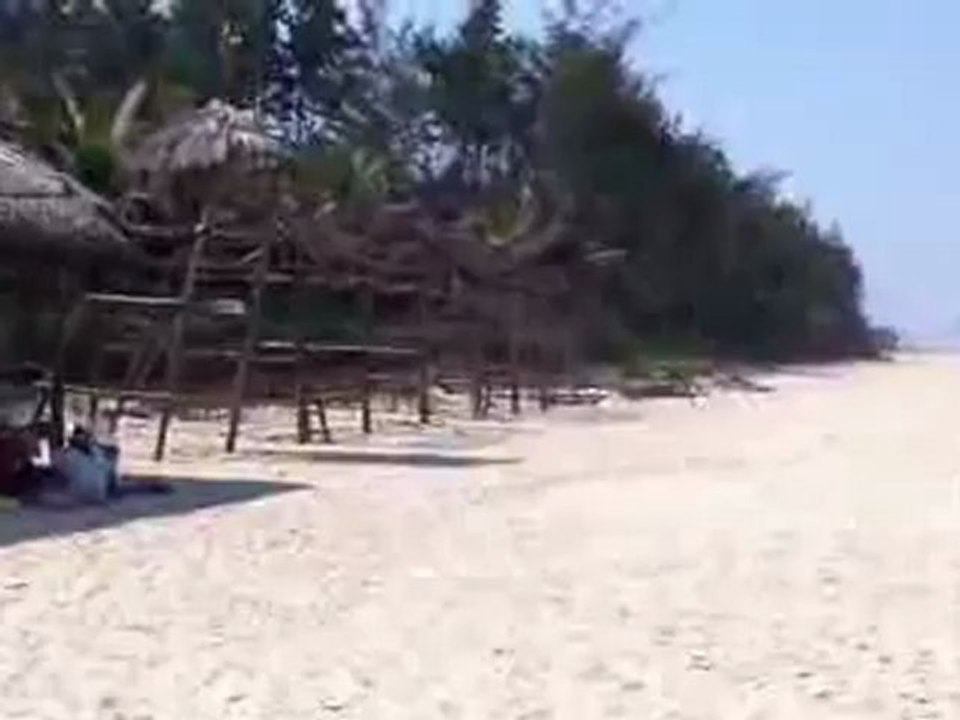 Plage paradisiaque de Lang Co (Vietnam) http   www.vietnam-unique.com