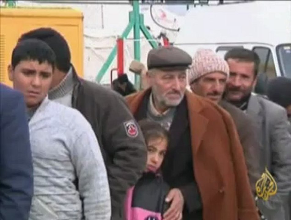 وصول المساعدات الدولية الى تركيا