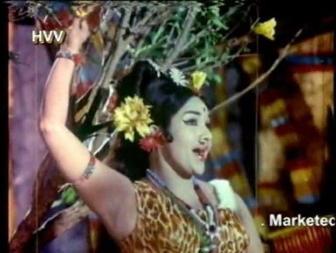 Ururra Uregi Urinche - Adavi Veerulu - Kantha Rao & Vijaya Nirmala