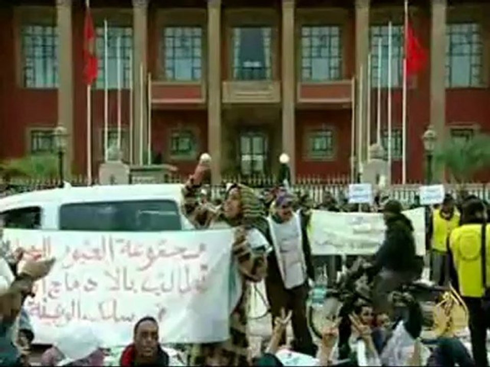 تفشي البطالة في صفوف الخريجين  بالمغرب