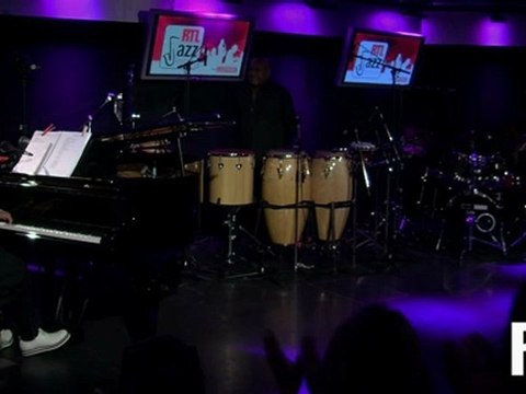 Intro - 01/11 - Tania Maria en Live sur RTL