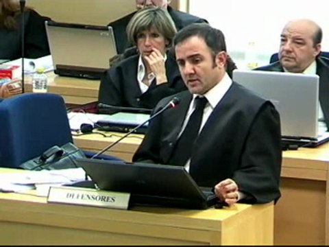 TP 28400. PolicÌa Nacional.