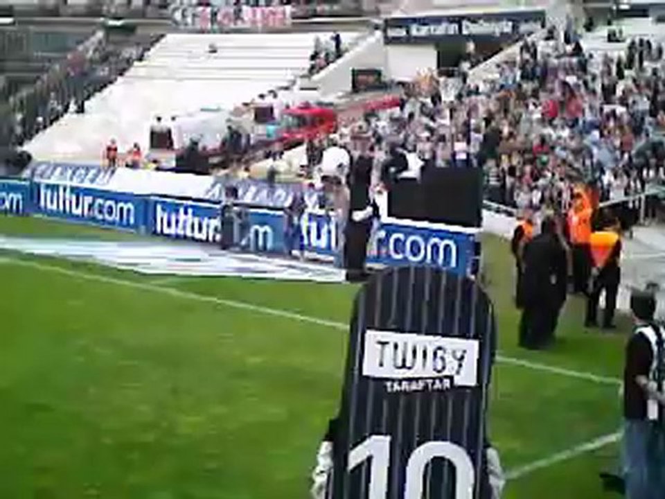 Gücüne Güç Katmaya geldik.Dişi Kartallar