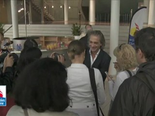 Inauguration de la plaque de Titouan Lamazou