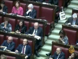 مونتي يحصل على ثقة البرلمان الإيطالي