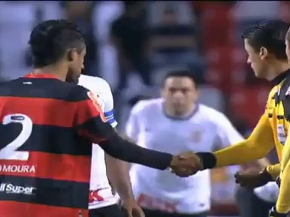 Brasiliero: Danilo und Douglas ballern Corinthians aus der Krise