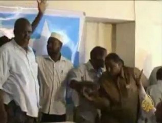 عراك عنيف بين أعضاء البرلمان الصومالي