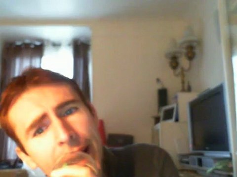 Wiwi égratigne every rose has its thorn de Poison