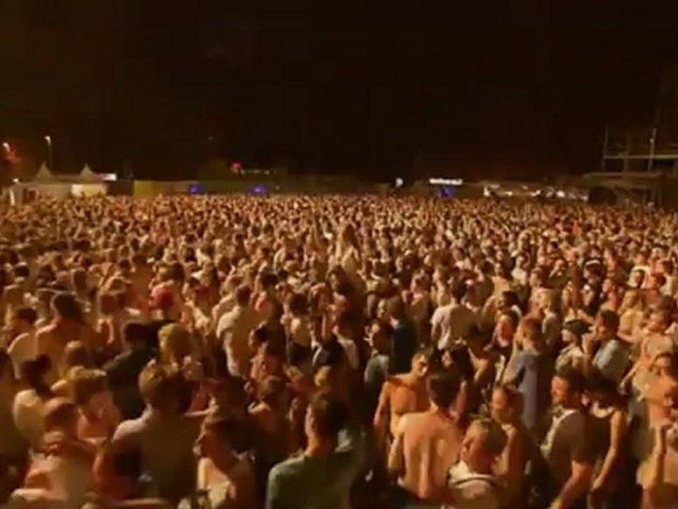 [HD] The Horrors - Moving Further Away @FIB 2012