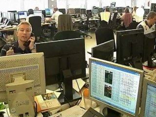 Se encarece de nuevo la deuda española a niveles alarmantes