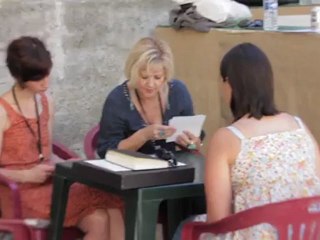 Lectures de Portfolio avec Flore à Voies Off / Arles 2012