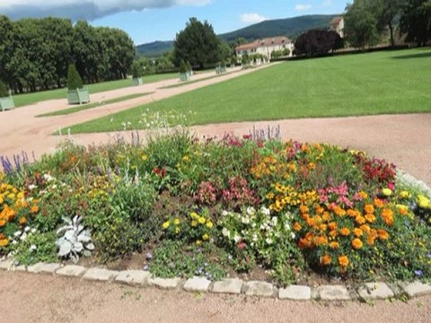 Abbaye de Cluny cloître et jardins
