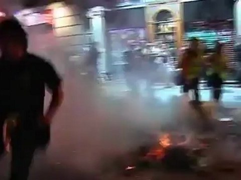 Protesters clash with Spanish police