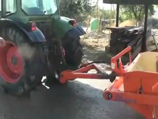 Scraper pour vigne et arbres - 1