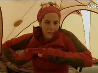 El Conquistador del Aconcagua 2011- La llamada de Mikel y la despedida de Aizpu