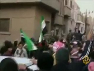 32 قتيل أمس في سوريا