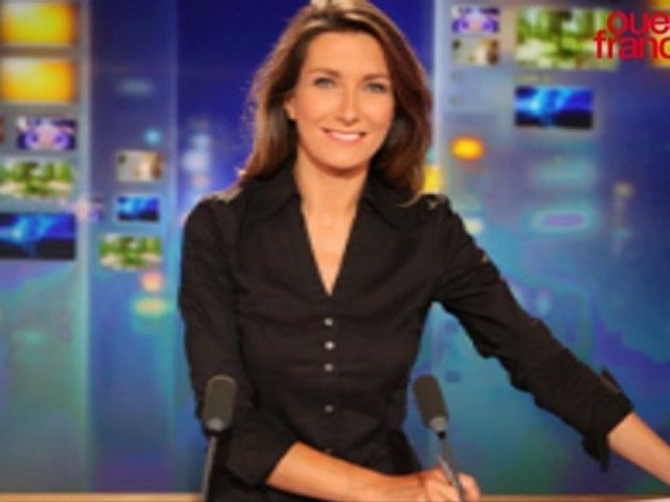 Anne-Claire Coudray remplace Claire Chazal l'été 2012 (2-4)
