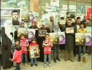 نواب فلسطينيون يعتصمون تضامنا مع زملائهم