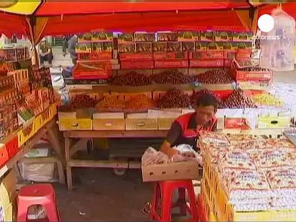 Muslims mark start of Ramadan holy month