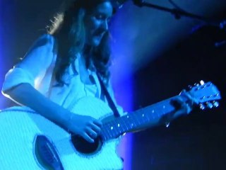 Maeva Méline à l'Alhambra le 11 Juin