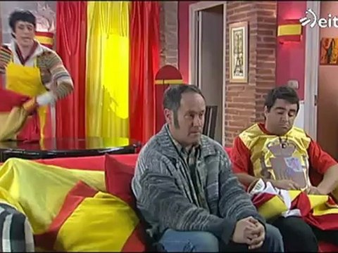Vídeo de humor: Las banderas ya no son negocio gracias a la tregua en Al Rescate