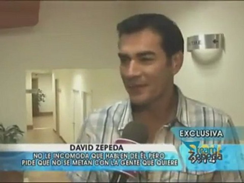 David Zepeda @davidzepeda1 defiende a su novia de críticas