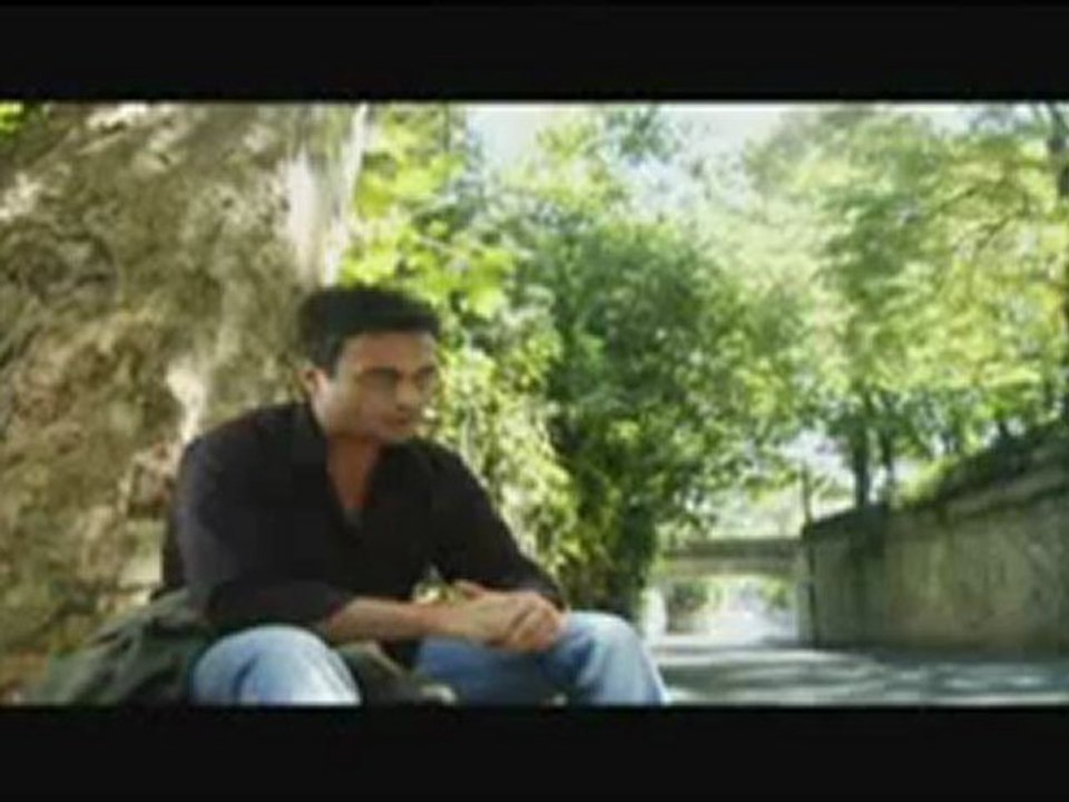 Aynadaki Yüzünün karşılı benim videosu Kaliteli