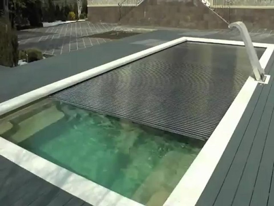Installateur volet immergé automatique Nord - Piscine du Nord
