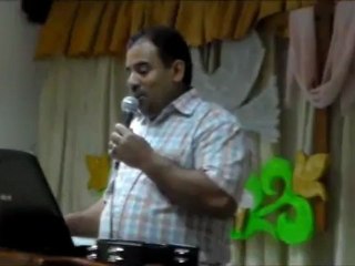 بعض الترنيمات مع القس حبيب بكنيسه جماعات الله بالمصدار فى اجتماع الجمعه