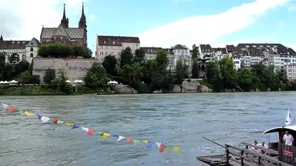 navette sur le rhin a bale