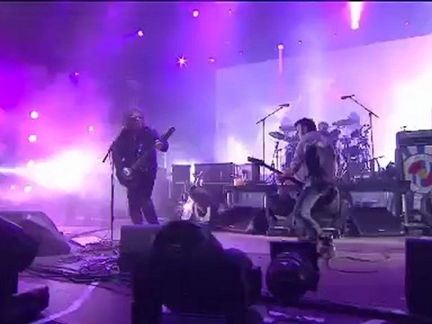 The Cure: The Walk - live aux Vieilles Charrues