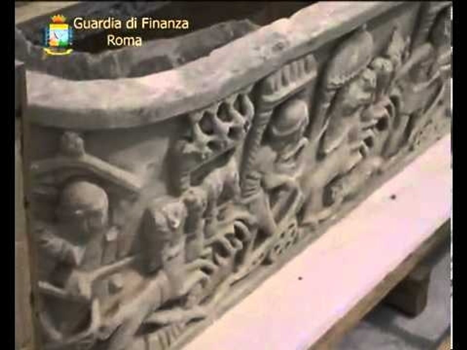 Aquino (FR) - Recuperato il Sarcofago delle Quadrighe (19.07.12)
