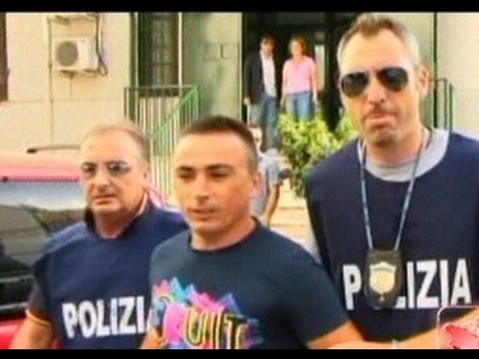 Napoli - Faida tra i clan Gionta e Gallo arrestato "Gnappetto" presunto killer (12.07.12)