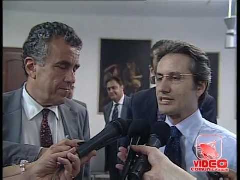 Campania - Caldoro incontra il ministro per la Coesione territoriale, Fabrizio Barca (04.07.12)