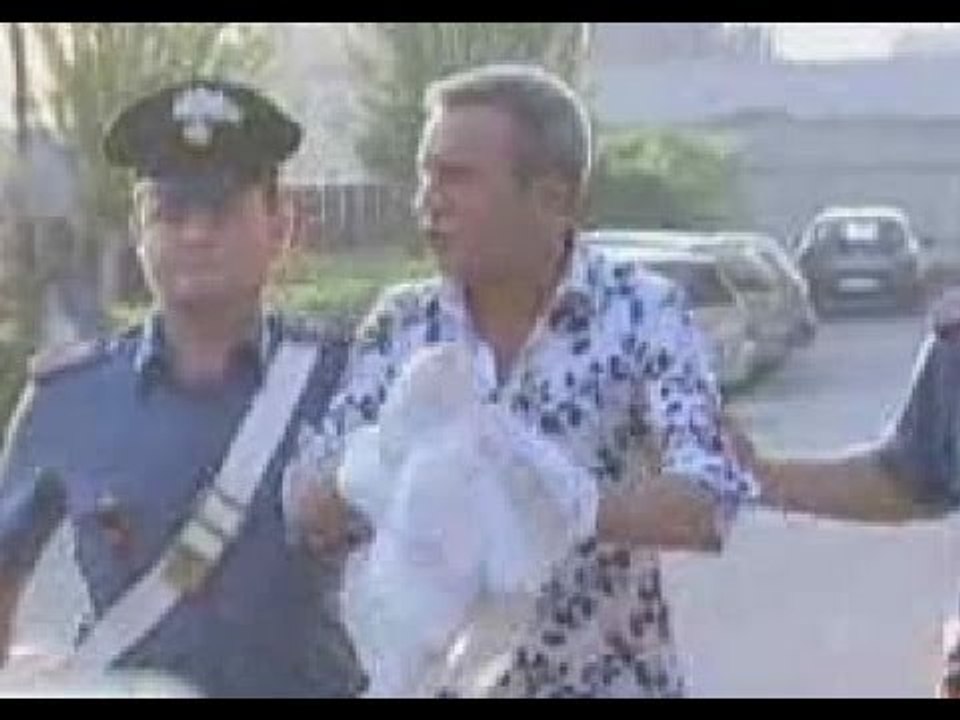 Napoli - Clan Gionta, 22 arresti per droga tra cui il cantante Marciano (live 04.07.12)