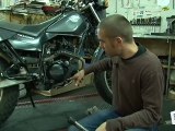 Comment vérifier le niveau d’huile moto ?