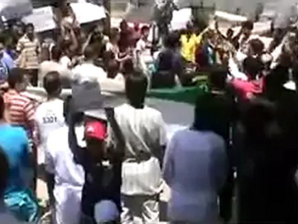 فري برس حماة المحتلة  حي الحميدية  جمعة معركة تحرير دمشق 20 7 2012 Hama